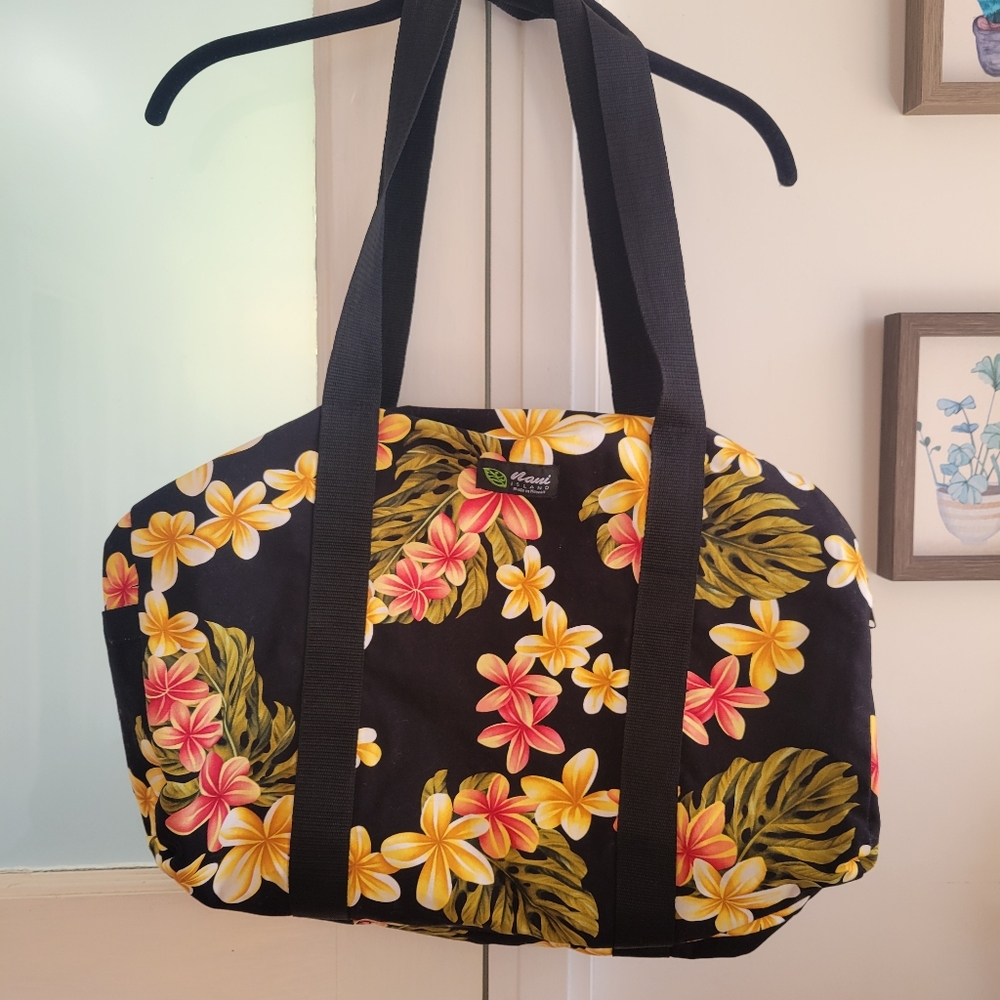 NANI Island Tote Bag made in Hawaii Plumeria Flowers Black